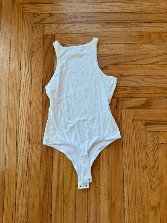Women’s White Bodysuit - Picture 4 of 4